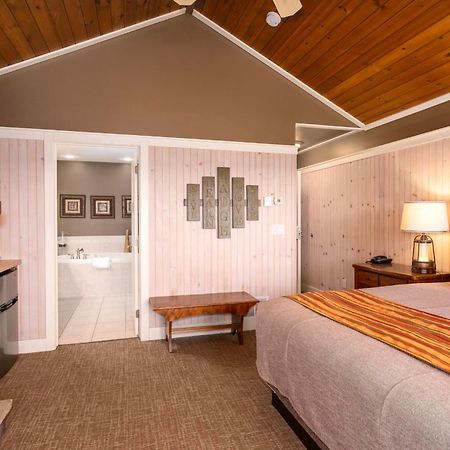 Larsmont Cottages トゥーハーバーズ エクステリア 写真