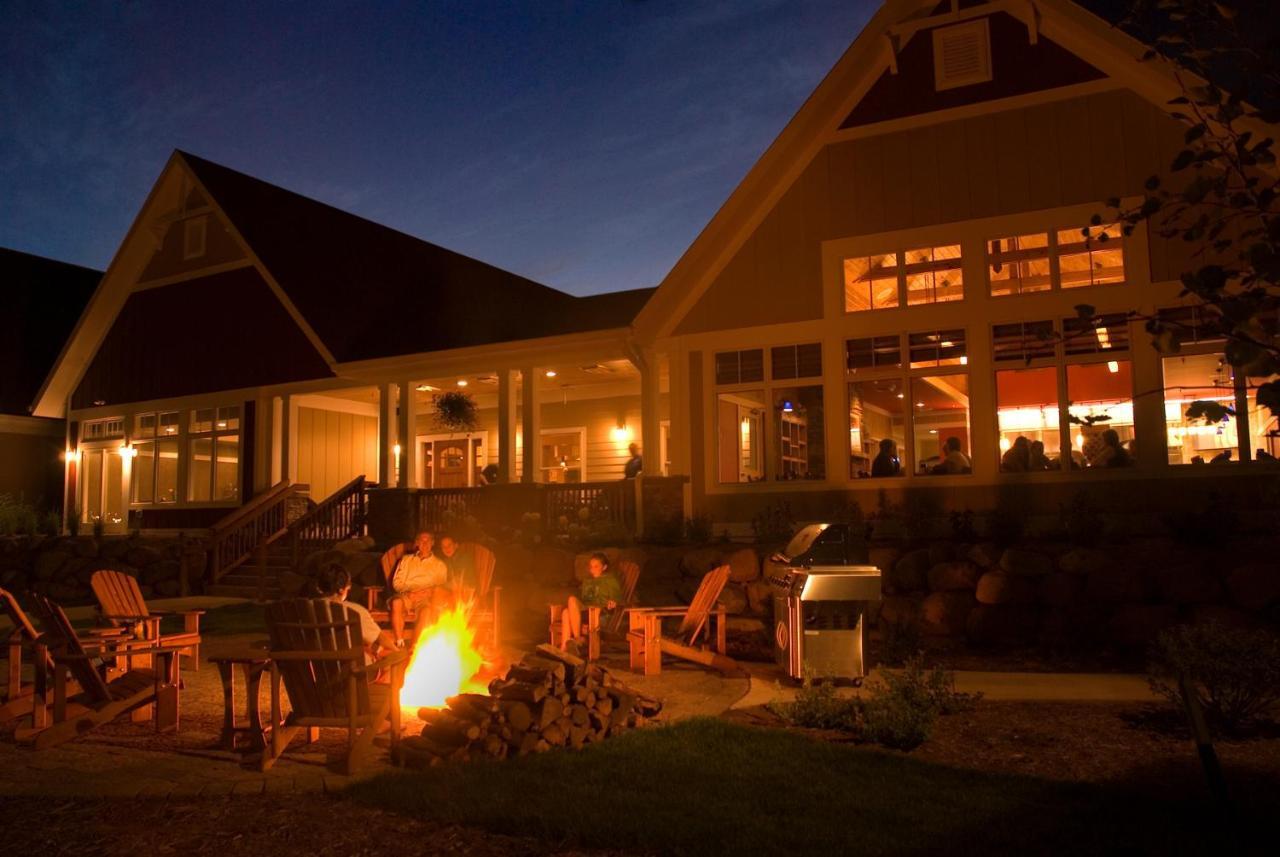 Larsmont Cottages トゥーハーバーズ エクステリア 写真