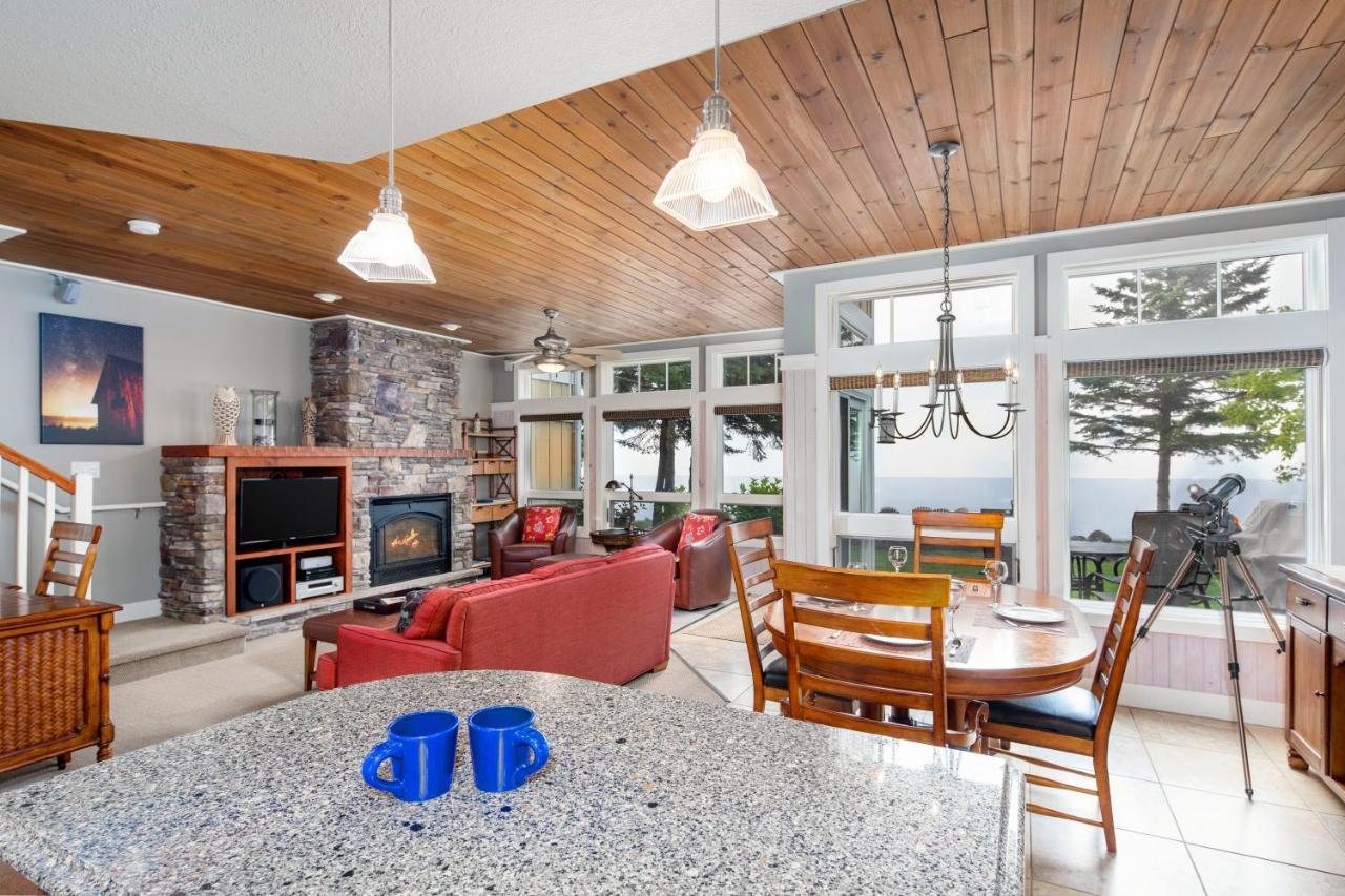 Larsmont Cottages トゥーハーバーズ エクステリア 写真